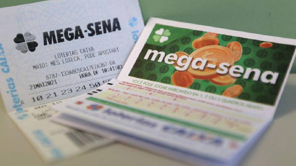 mega-sena-acumula-e-pagara-r$-120-milhoes-na-proxima-quarta-feira-(28)