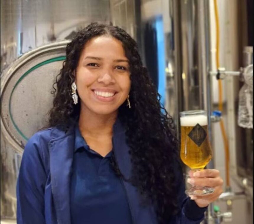 Aluna da UFMT é medalha de bronze no maior concurso cervejeiro do Brasil