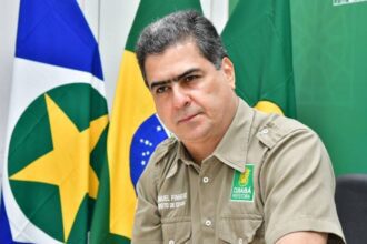 Justiça afasta Emanuel do cargo de prefeito de Cuiabá por 6 meses