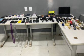 PM prende ladrões de loja no bairro Jardim Imperial, em Várzea Grande