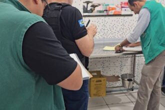 Polícia investiga pet shop acusado de maus tratos com os animais