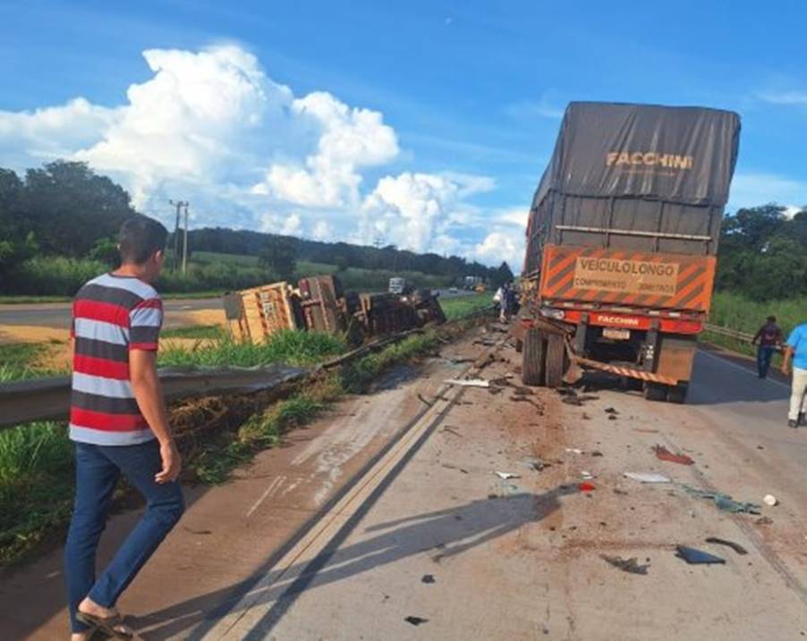 Acidente na BR-364 em Jaciara deixa uma vítima fatal e quatro feridos