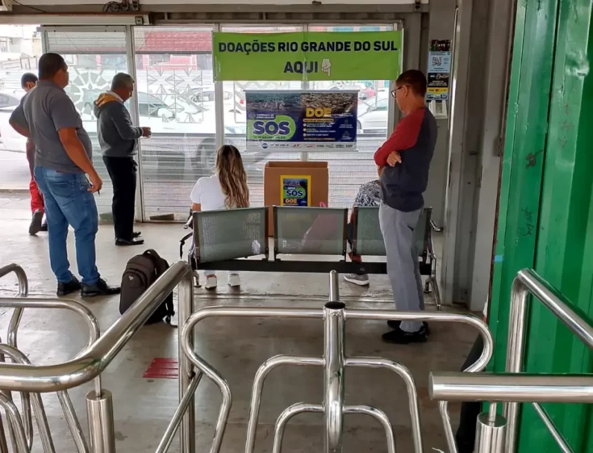 Terminais de ônibus em Cuiabá começam a coletar doações para vítimas do RS