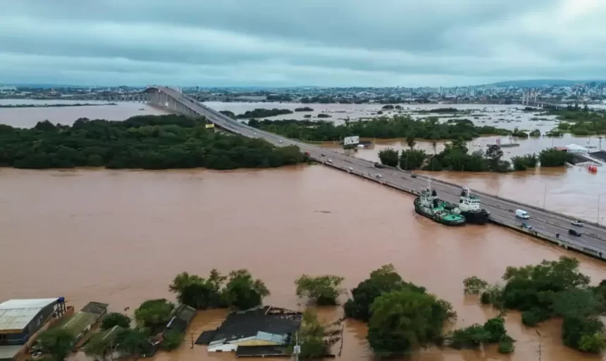 Chegam a 180 as mortes causadas pelas enchentes no Rio Grande do Sul