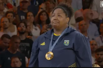 Beatriz Souza vence judoca israelense e conquista medalha de ouro em Paris