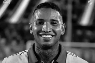 Zagueiro Izquierdo morre em São Paulo após parada cardíaca em campo