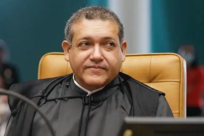 Nunes Marques leva suspensão da rede social X ao plenário do STF