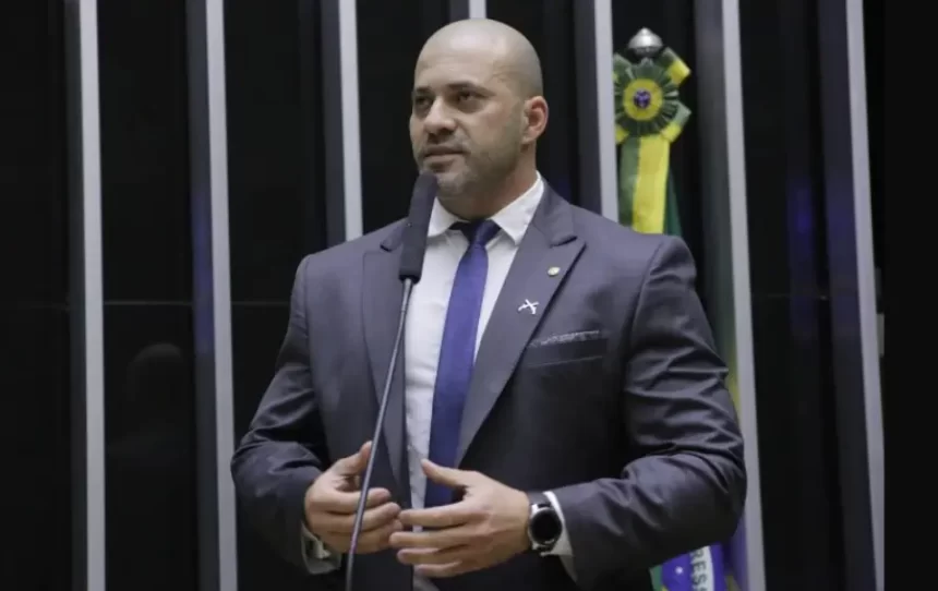 Moraes concede progressão de regime ao ex-deputado Daniel Silveira