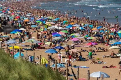 Calendário de feriados de 2025 - Confira as datas e pontos facultativos