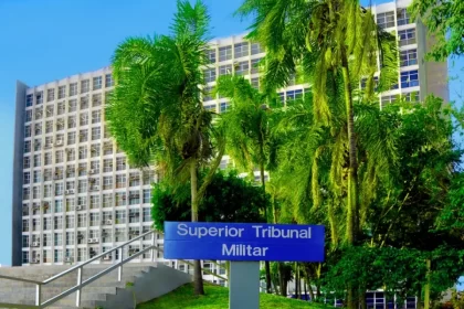 Ministros do Superior Tribunal Militar receberam mais de R$ 300 mil de salários em dezembro de 2024