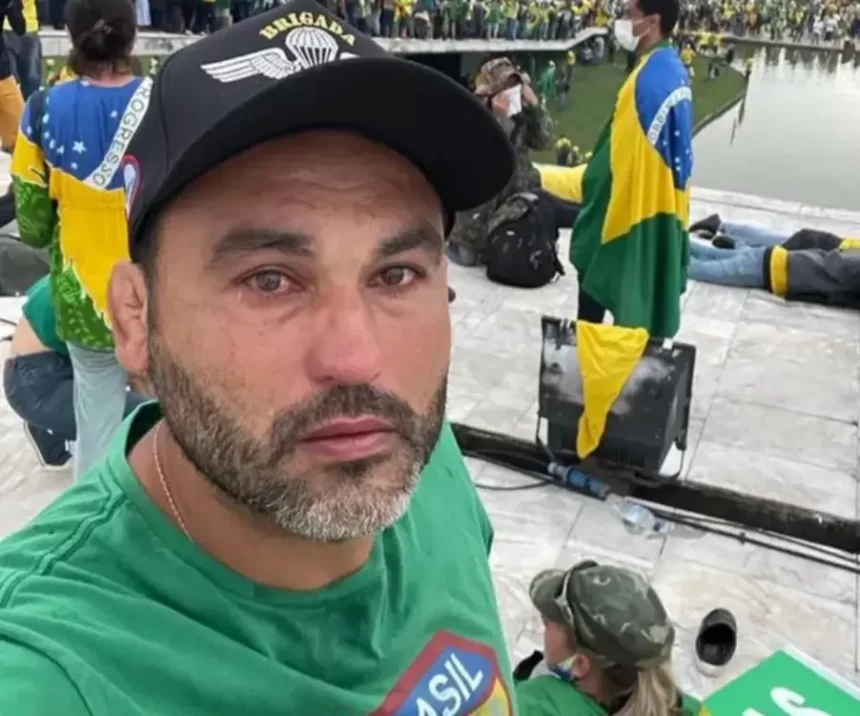 STF torna Léo Índio, sobrinho de Bolsonaro, réu por envolvimento no dia 8