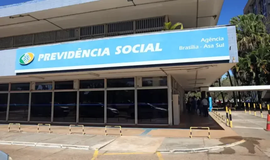 Governo avalia usar dinheiro público para ressarcir aposentados lesados pelo INSS