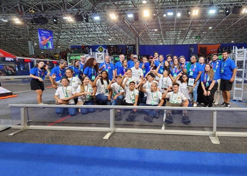 Estudantes de Mato Grosso garantem vaga no Mundial de Robótica nos EUA