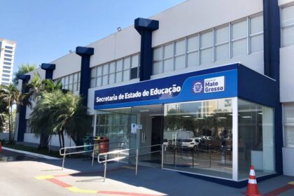 180 - Obrigatório: Pais e responsáveis devem atualizar cadastro escolar na rede estadual têm até 30 de maio