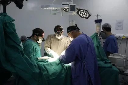 Santa Casa de Cuiabá realiza segunda cirurgia de extrofia de bexiga com técnica inovadora