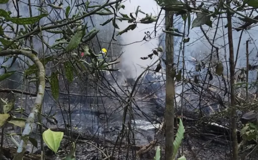 Tragédia em Sorriso - avião cai após decolar e deixa duas vítimas fatais