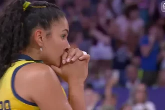 Brasil perde para os EUA e fica fora da final do vôlei feminino nas Olimpíadas