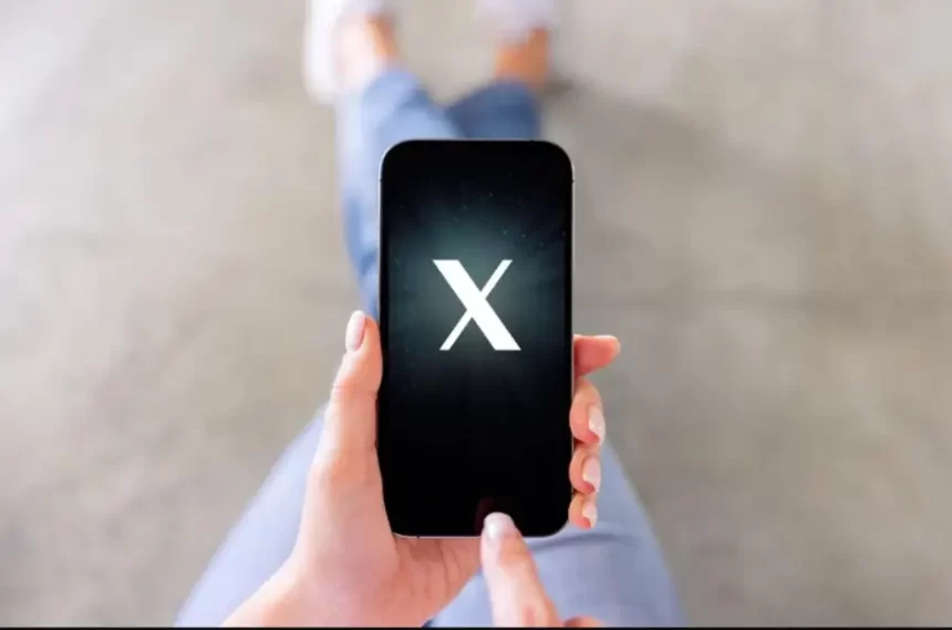 Se as multas foram pagas, por que o X continua suspenso no Brasil?
