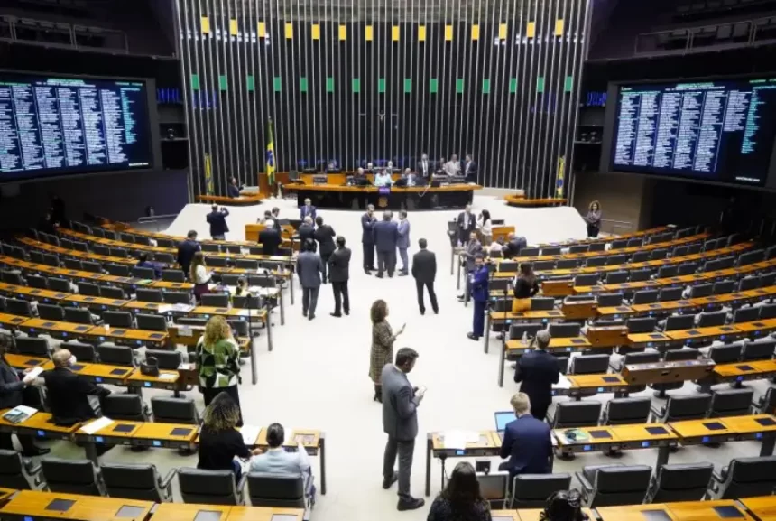 Câmara aprova projeto que permite a castração química de pedófilos