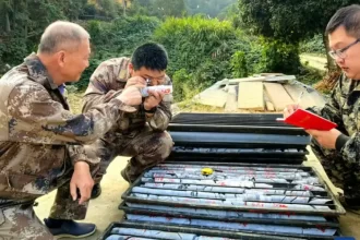 China descobre a maior mina de ouro do mundo e pode redefinir o mercado global