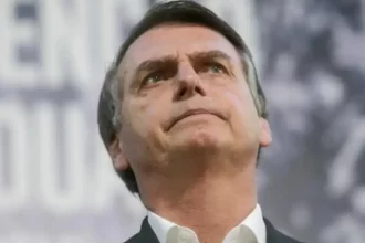Jair Bolsonaro e mais sete acusados tornam-se réus por suposta tentativa de golpe