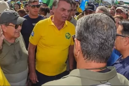 Bolsonaro passa mal no interior do RN e é transferido às pressas para Natal