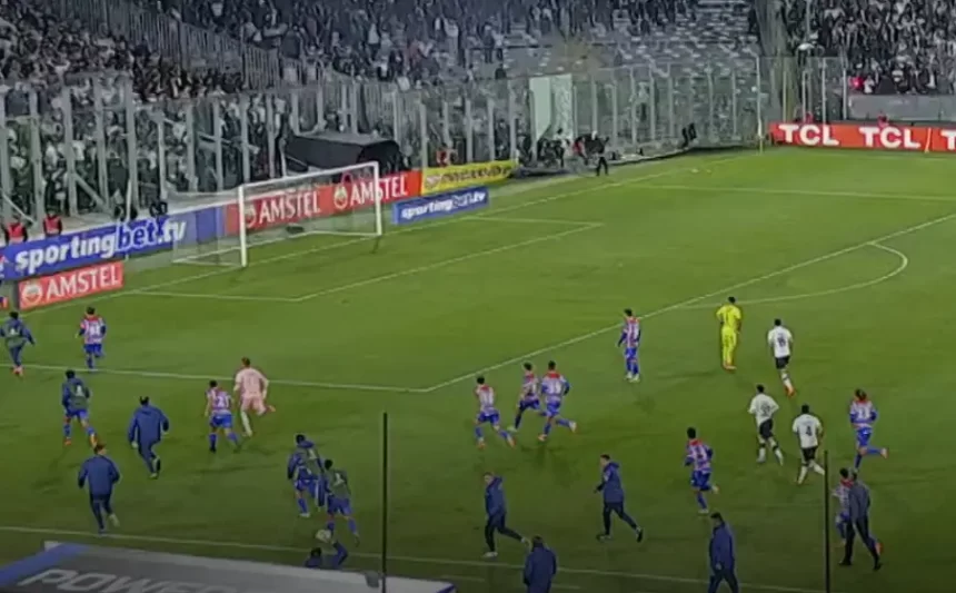 CBF pede vitória do Fortaleza após confusão em jogo contra o Colo-Colo na Libertadores