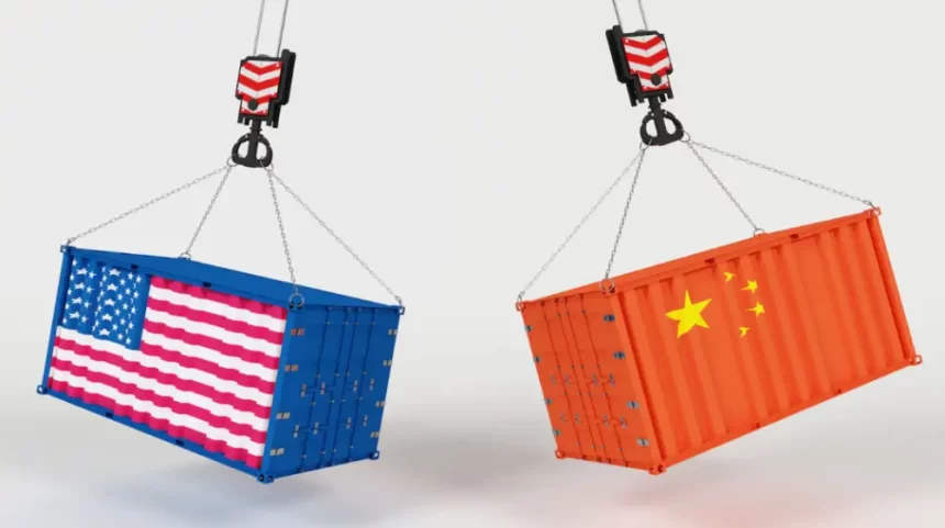 China anuncia tarifas de 34% sobre produtos dos EUA em resposta às novas sanções de Trump