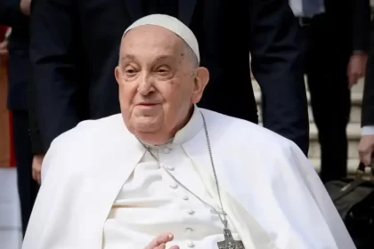 Comitiva de Lula chega a Roma para acompanhar funeral do papa Francisco