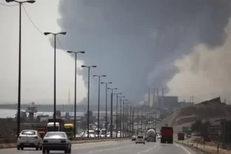 Explosão no porto do Irã deixa 4 mortos e mais de 500 feridos em Bandar Abbas [Vídeo]