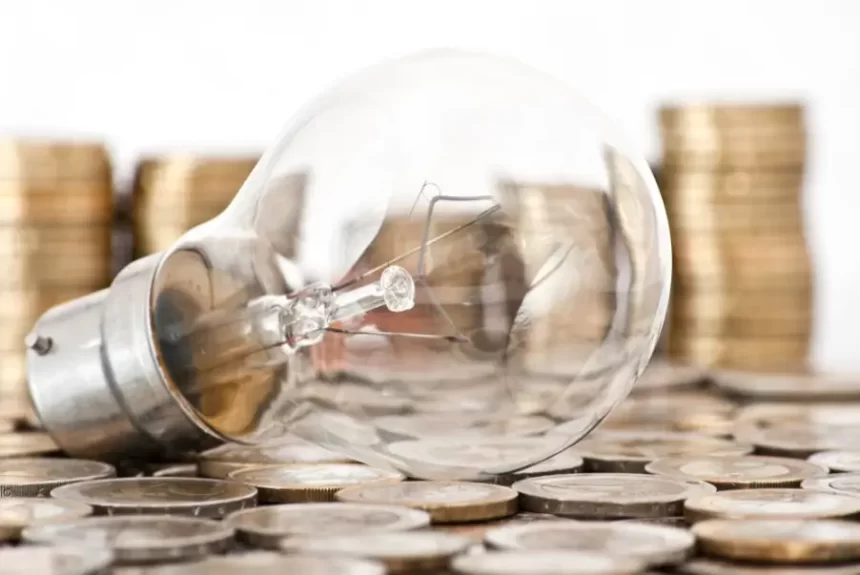 Governo propõe tarifa grátis de energia para famílias de baixa renda