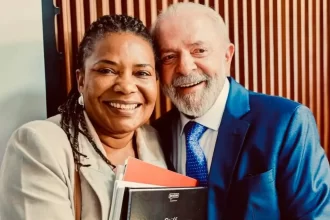 Ministra da cultura vai à Câmara explicar indícios de corrupção em seu Ministério