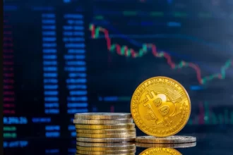 Bitcoin bate recorde histórico e supera os incríveis R$ 619 mil