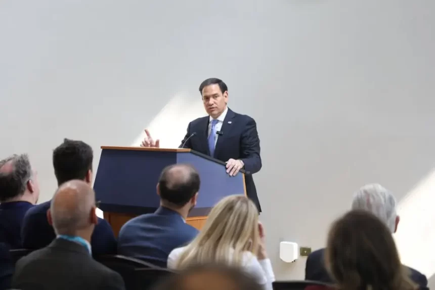 EUA anunciam restrição de vistos para estrangeiros que censurem americanos