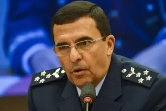 Ex-comandante da Aeronáutica não gosta de ser chamado de Melancia