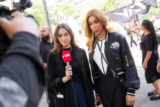 Repórter da CNN Brasil tem pertences furtados durante manifestação do PSOL em São Paulo.