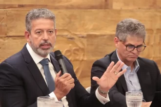 Câmara aprova aumento da faixa de isenção do Imposto de Renda para R$ 5 mil