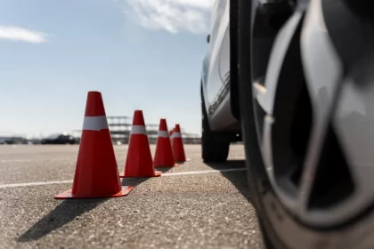 Governo Lula planeja acabar com a obrigatoriedade da autoescola para CNH