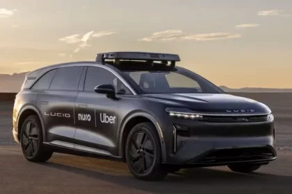 Menos Empregos - Uber fecha acordo milionário para trocar motoristas humanos por robôs