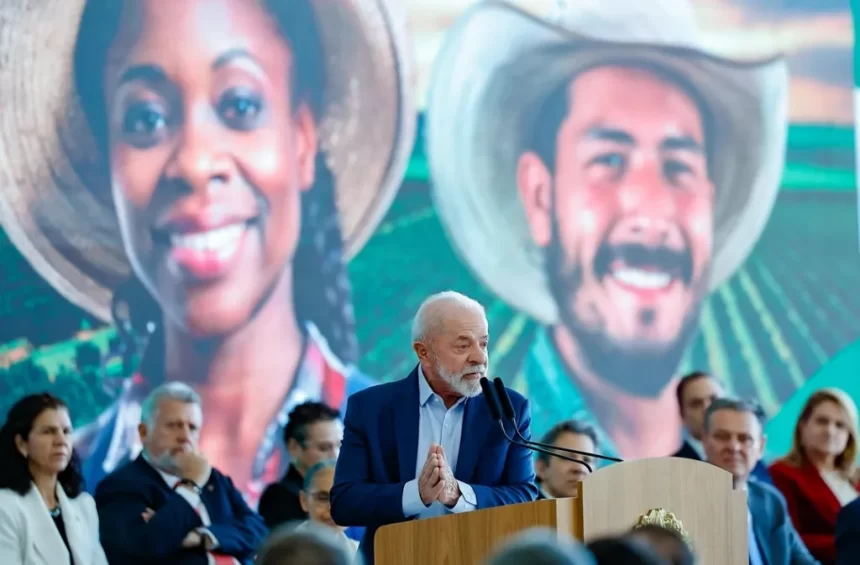 Se eu nao for ao STF, não governo afirma Lula ao criticar o Congresso