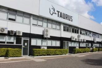 Tarifas dos EUA podem levar a fábrica da Taurus à falência, aponta CEO