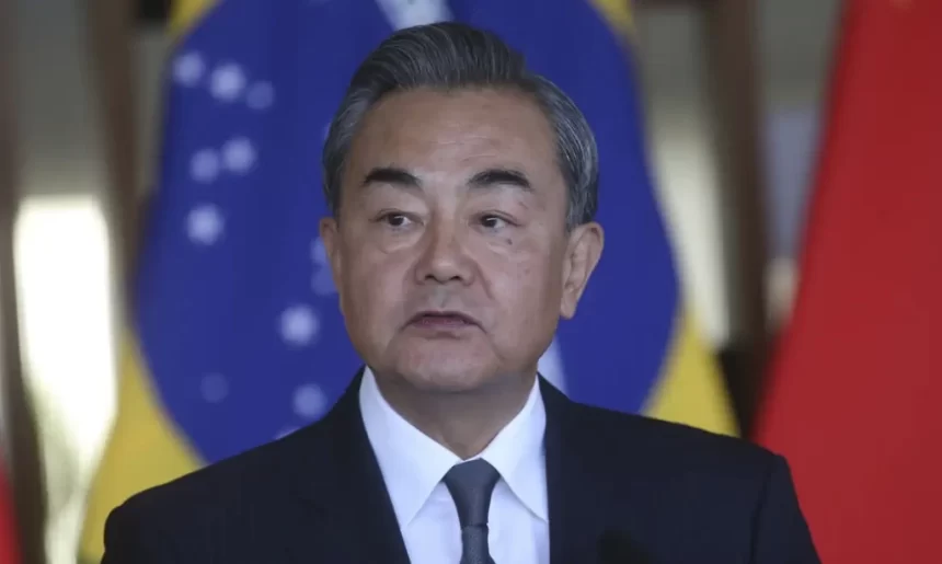 China afirma que EUA faz 'interferência injustificada' nos assuntos do Brasil