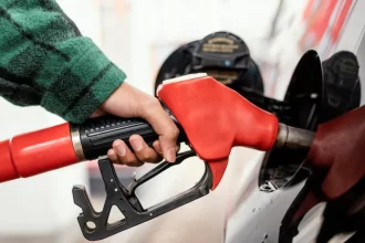 Gasolina com 30% de etanol começa a chegar hoje nos postos de todo o país