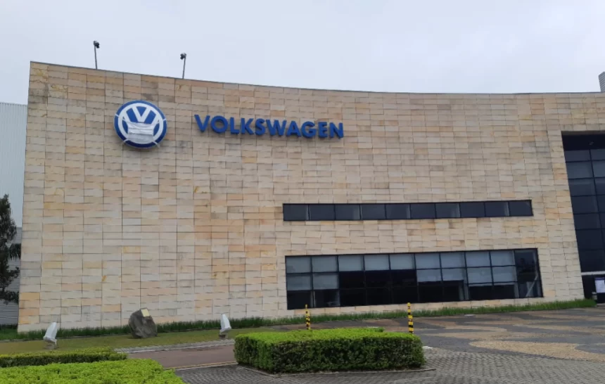 Volkswagen é condenada em R$ 165 milhões por trabalho escravo na ditadura