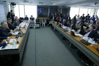 CPMI aprova quebra do sigilo bancário de investigados de fraude no INSS