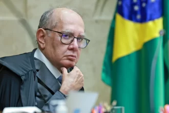 Não há, no Brasil, ditadura da toga, tampouco ministros agindo como tiranos, afirmou Mendes