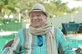 Raul Gil recebe alta hospitalar após internação por diverticulite aguda