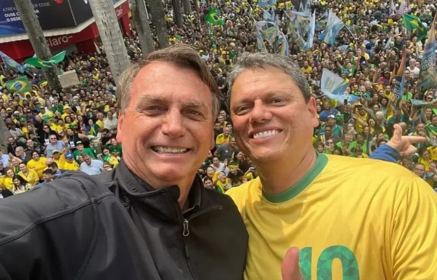 Tarcísio presidente? Bolsonaro indica governador como candidato e Michelle sua vice