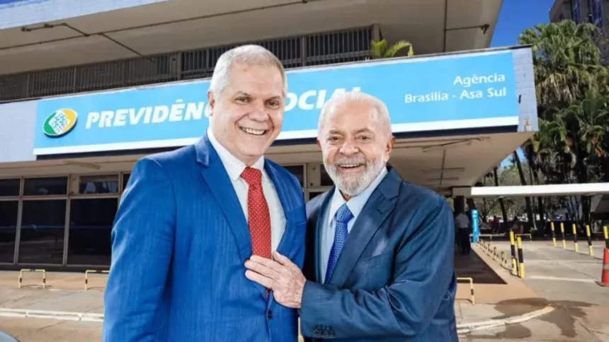 Ex-presidente do INSS, Alessandro Stefanutto, é preso em operação da PF