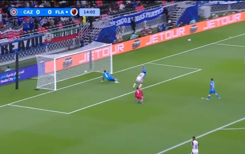 Flamengo vence o Cruz Azul e avança na Copa Intercontinental